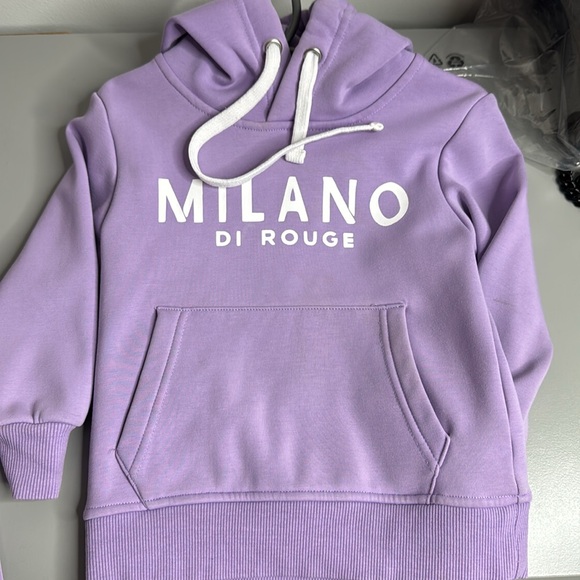 Milano Sweatsuit - Picture 3 of 4